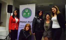 52287133_397873764352557_4271892880554983424_o