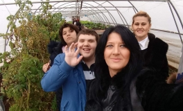 80557658_2575372482694543_9044037090454536192_n